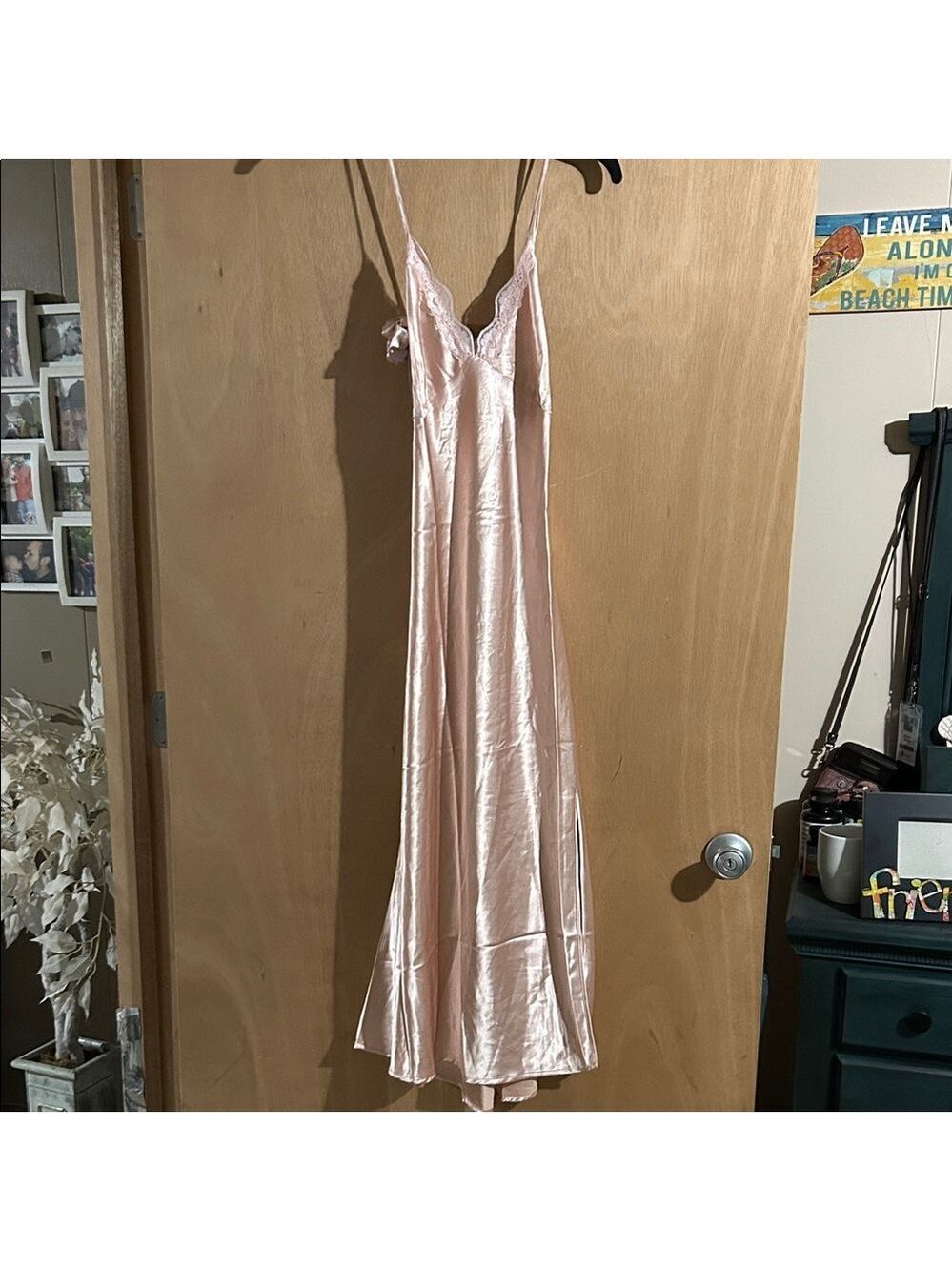 NWT Alecea Rosea Elegant Pink Satin Nightgown